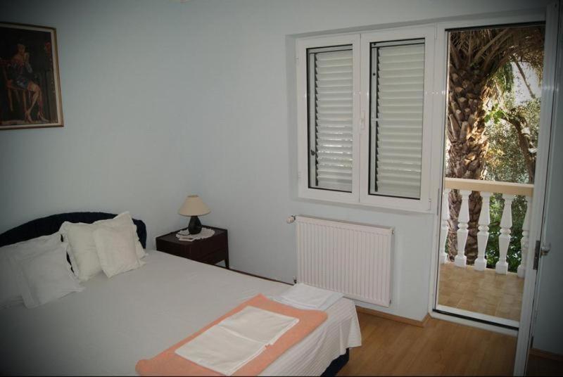 Guest House Ratko ราไฟโลวีซี ภายนอก รูปภาพ